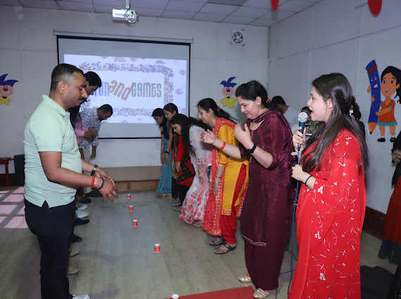 Adarsh World School Dwarka 011 4501 7923, 4501 7924  Graduation Group Photo